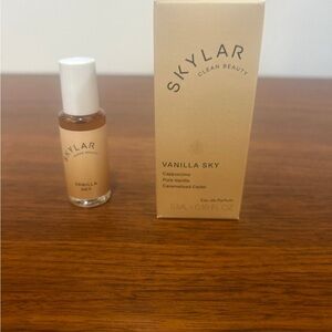 Skylar Vanilla Sky rollerball. 5ml New in box